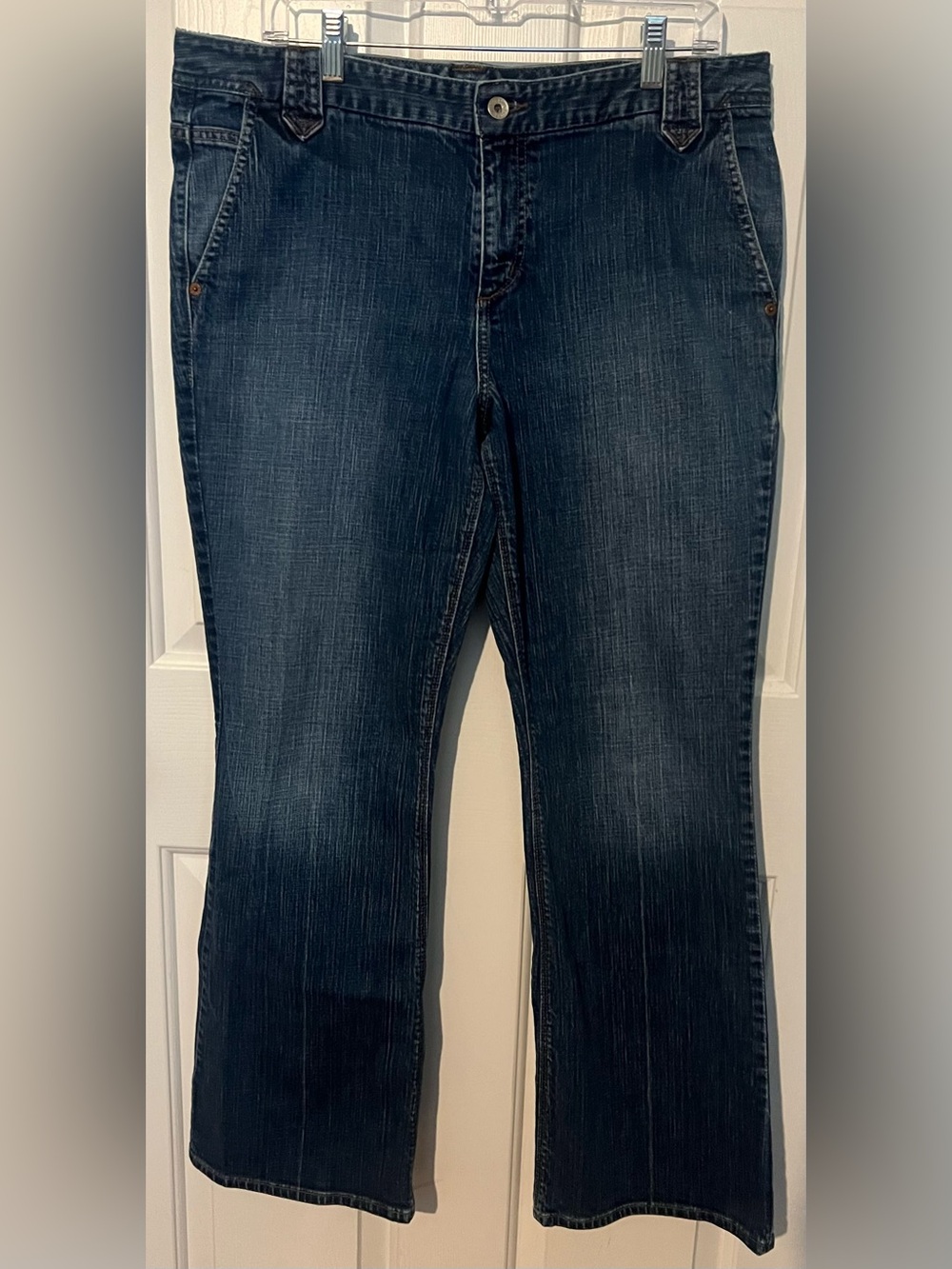 Eddie Bauer Dark Wash Mid-Rise Bootcut Jeans 36x31 Stretch